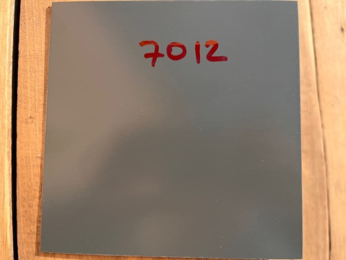 Лист окрашенный 0.7 мм ral 7012 базальтово-серый фото 5